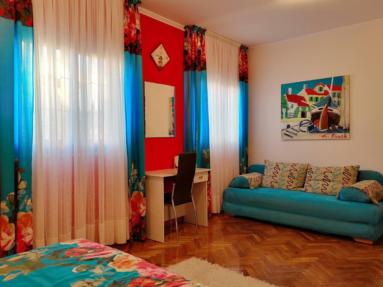 Apartman Ladybird Pula Exterior foto